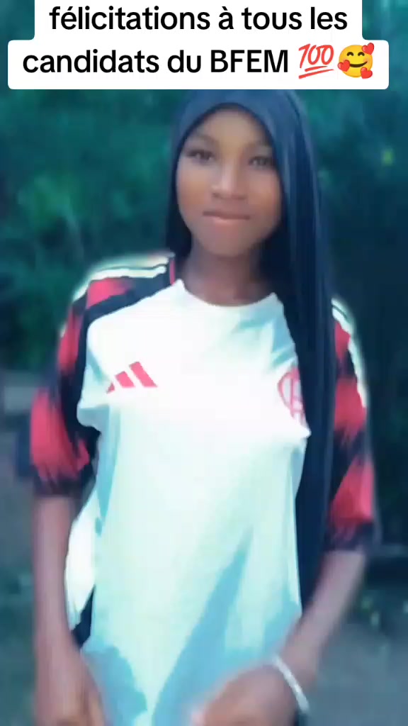 @IDOL VAMPIRE ⚽🤐