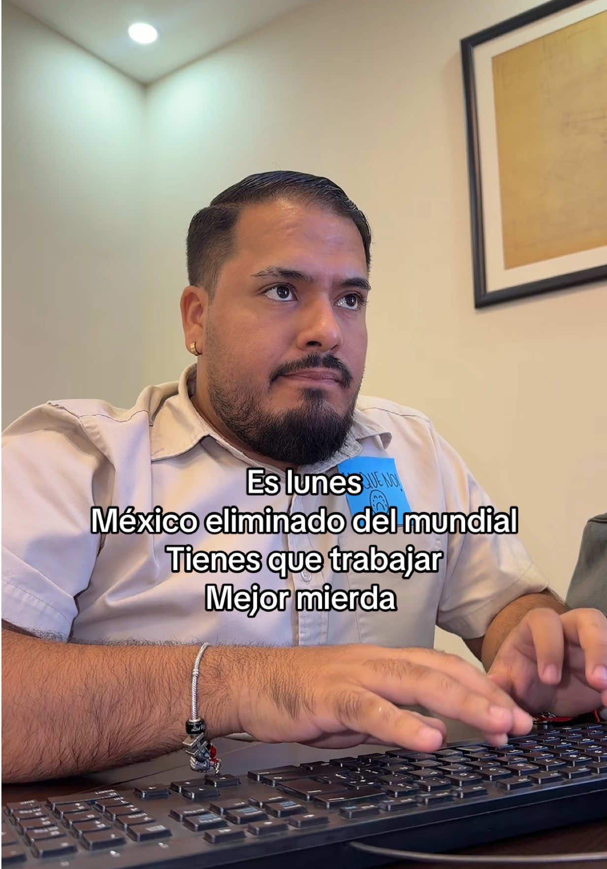 @H&eacute;ctor Am&eacute;zquita