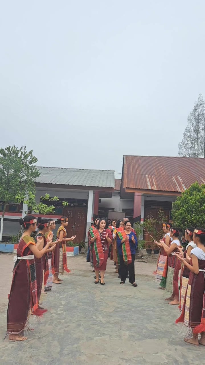 @SMP N 1 Sipoholon Official