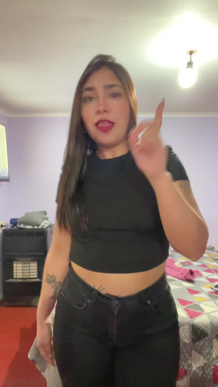 @Javierita_