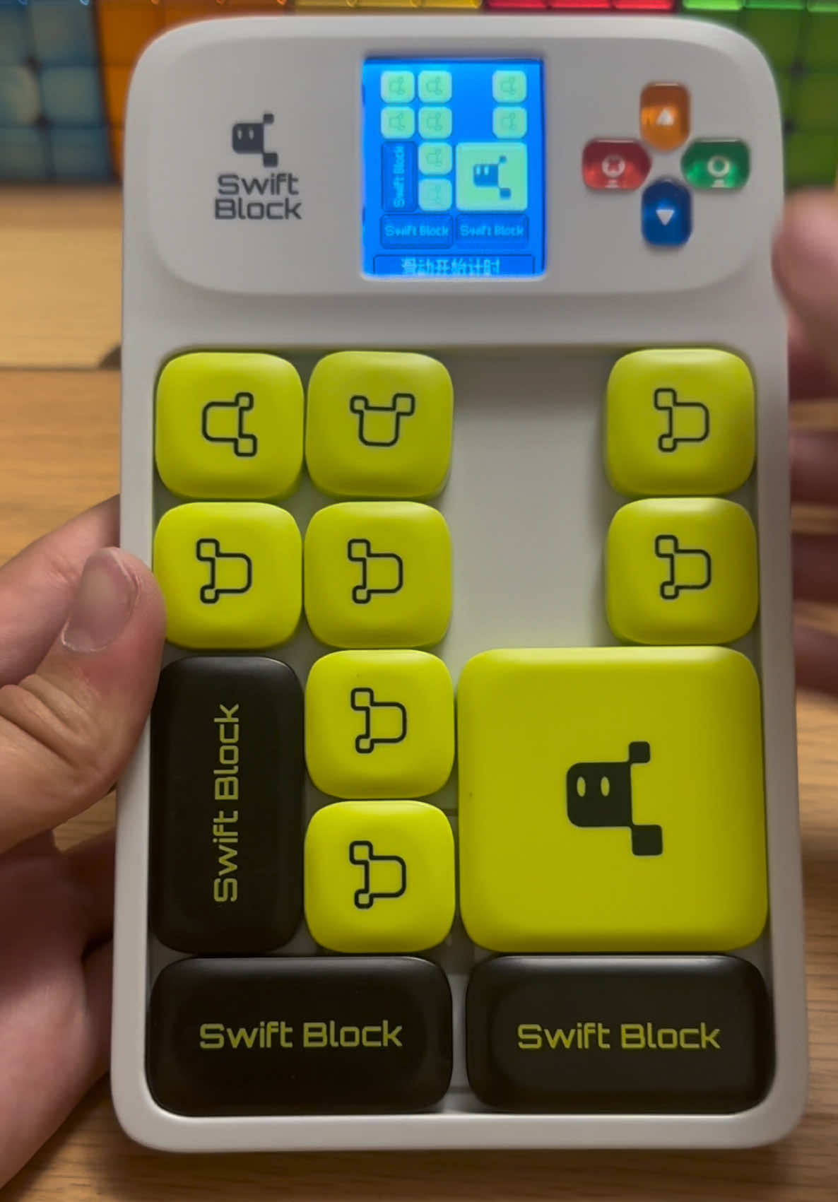 @Golden_Cuber