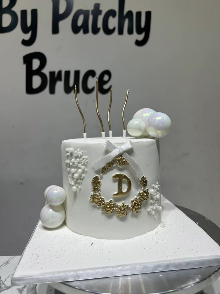 @CAKES IN WARRI DELTA STATE.