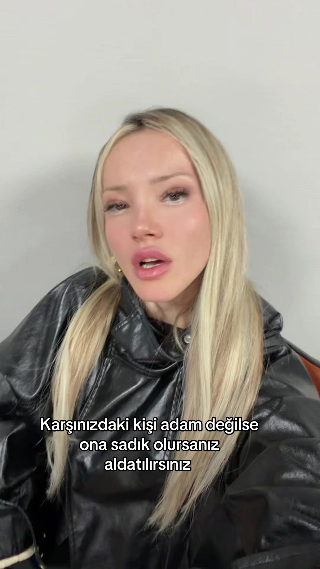 @Kkk