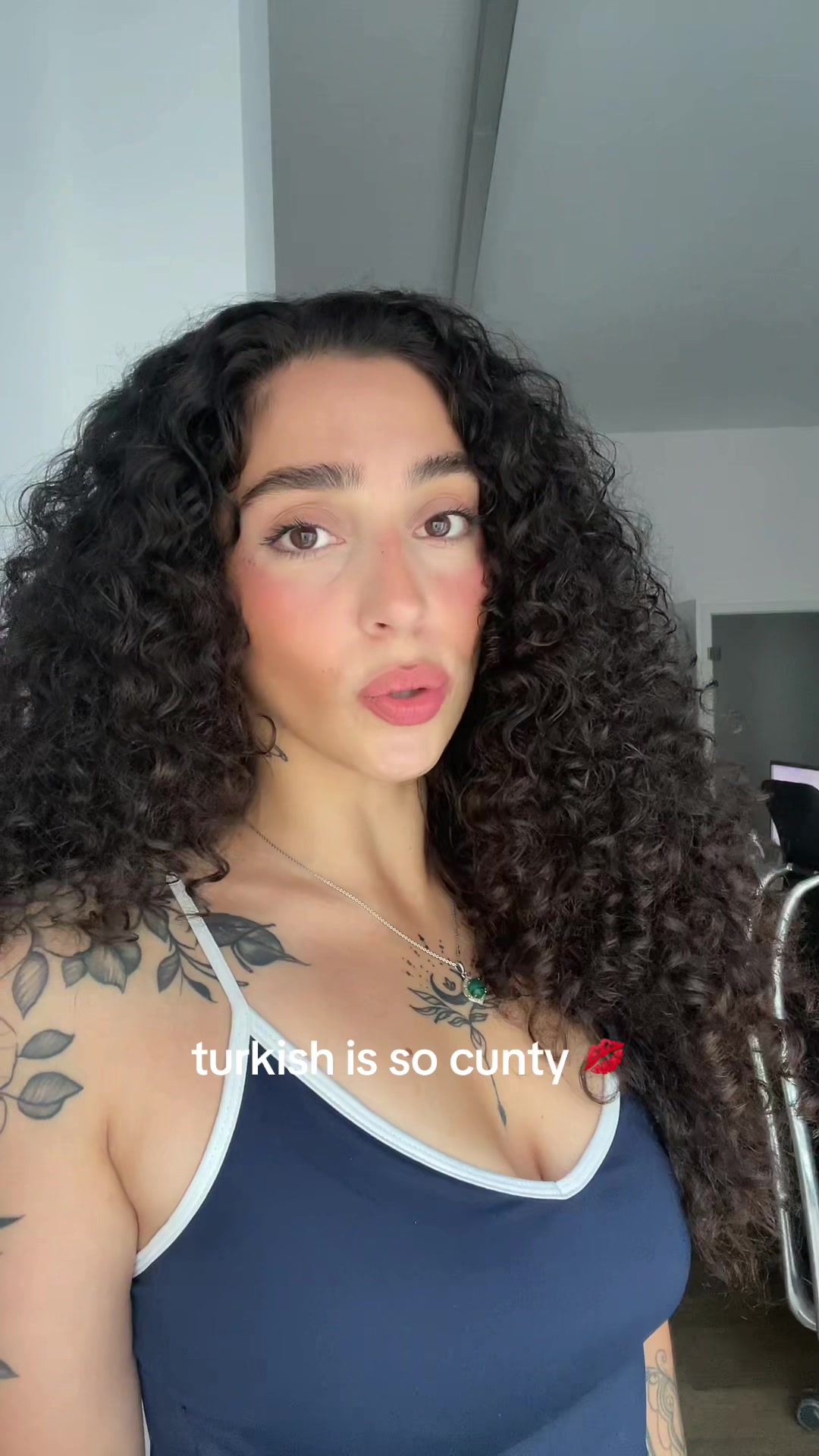 @aleynalolani