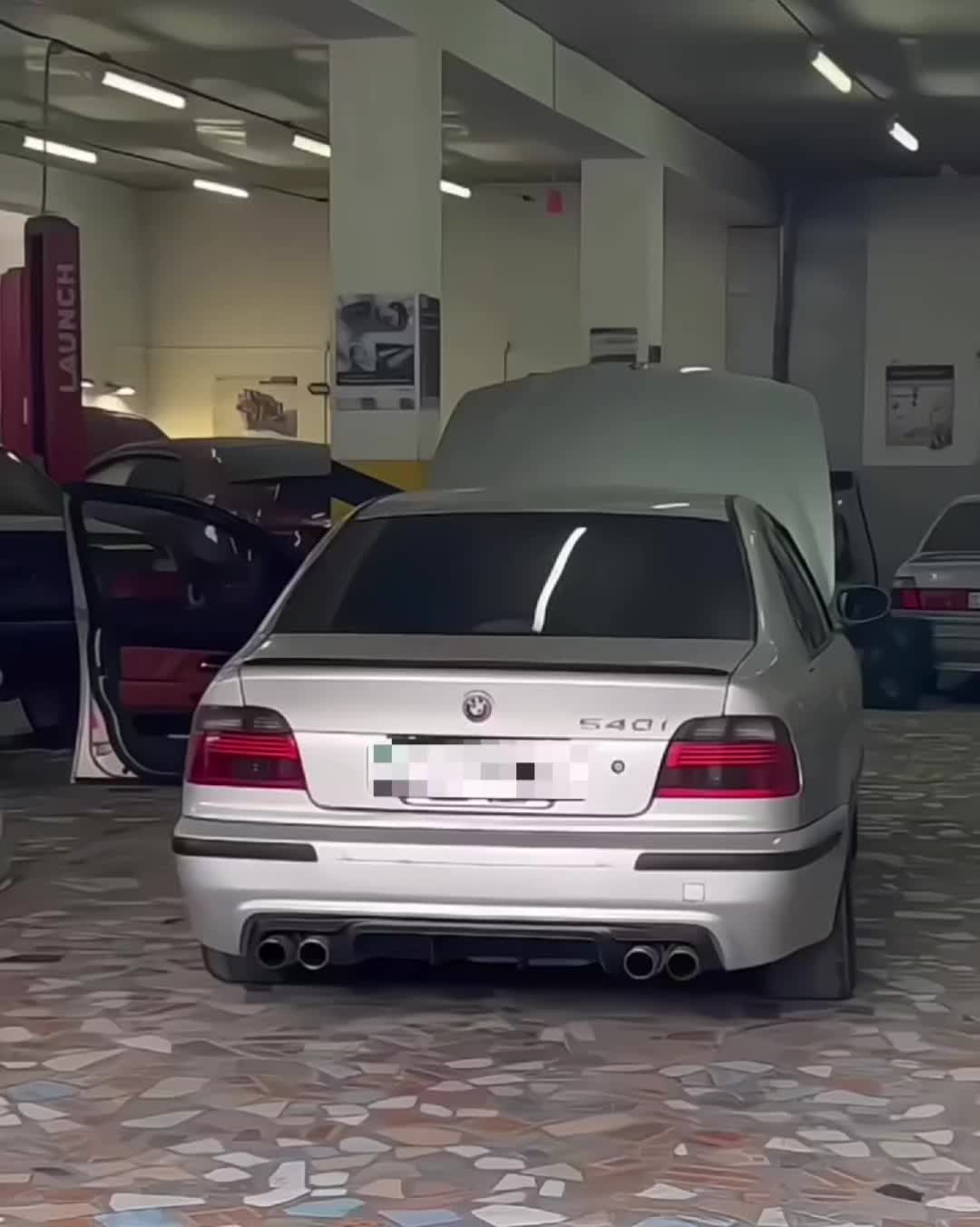 @𝗲𝘅𝗰𝗹𝘂𝘀𝗶𝘃𝗲_𝘁𝗺