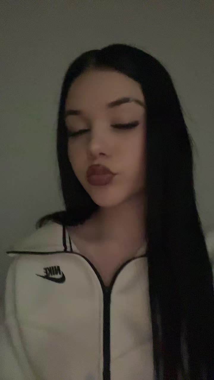 @👸🏻