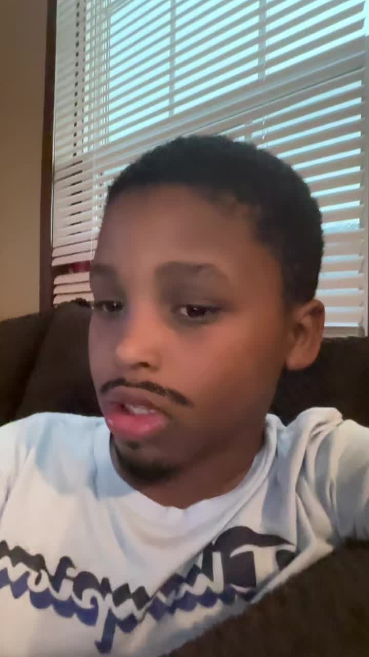 @mommaraee04