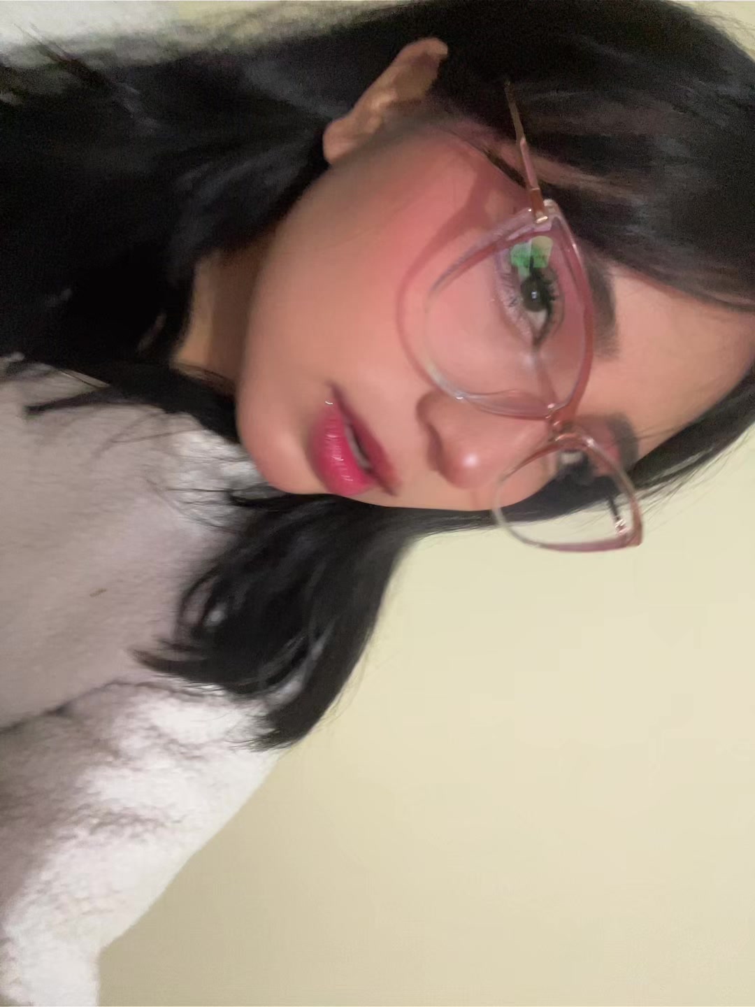 @Dani_bonita