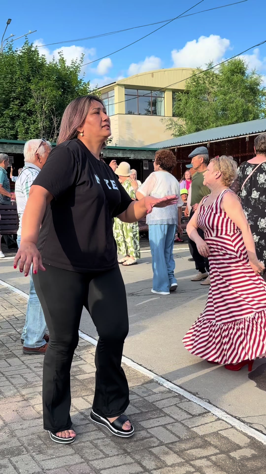 @АлуЗара