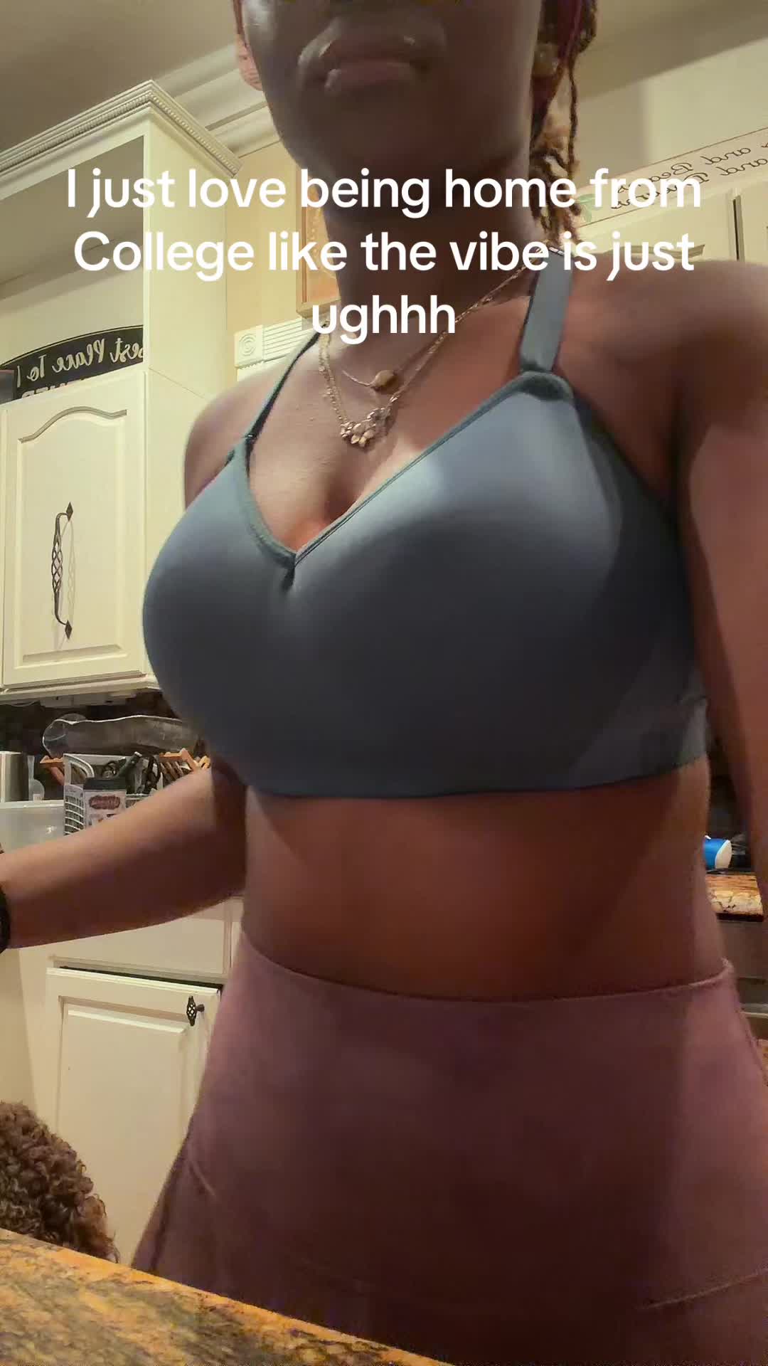 @Riyanna🎀