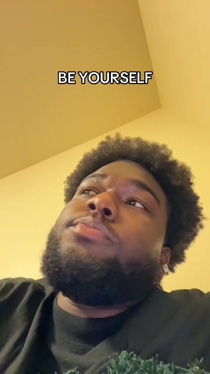 @alex.