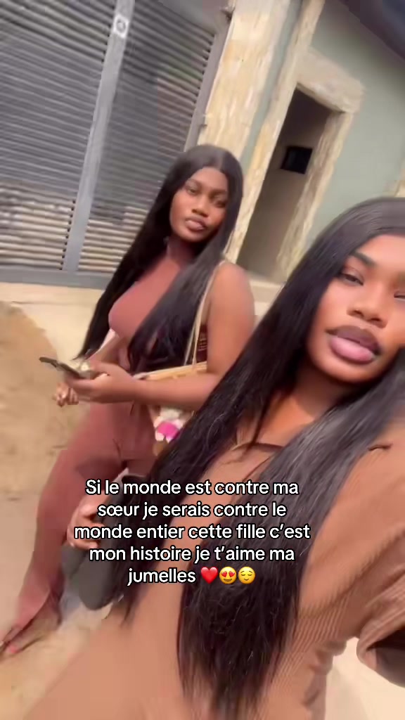 @Desi de tous