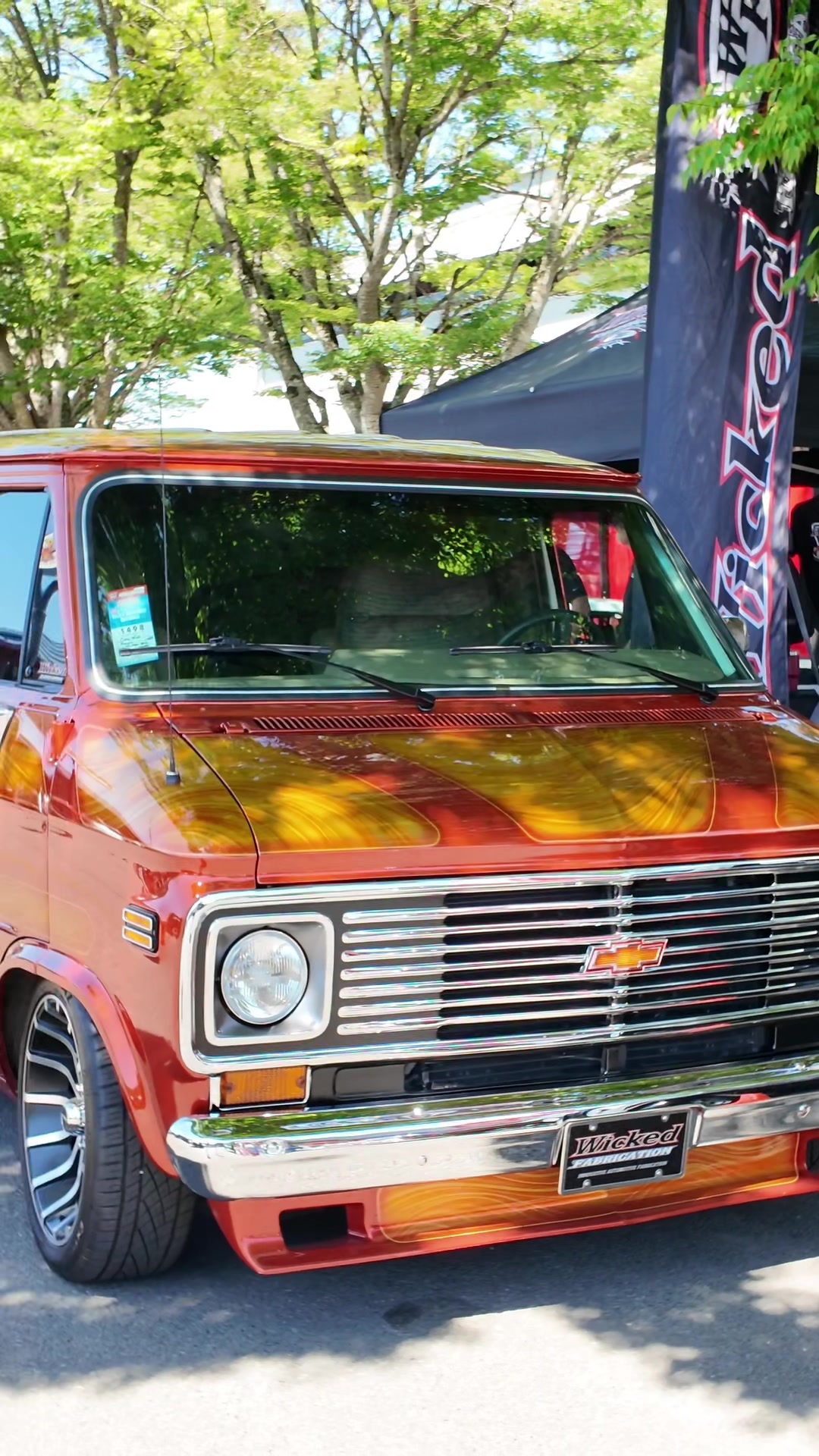 @Thumbs up Hot Rods
