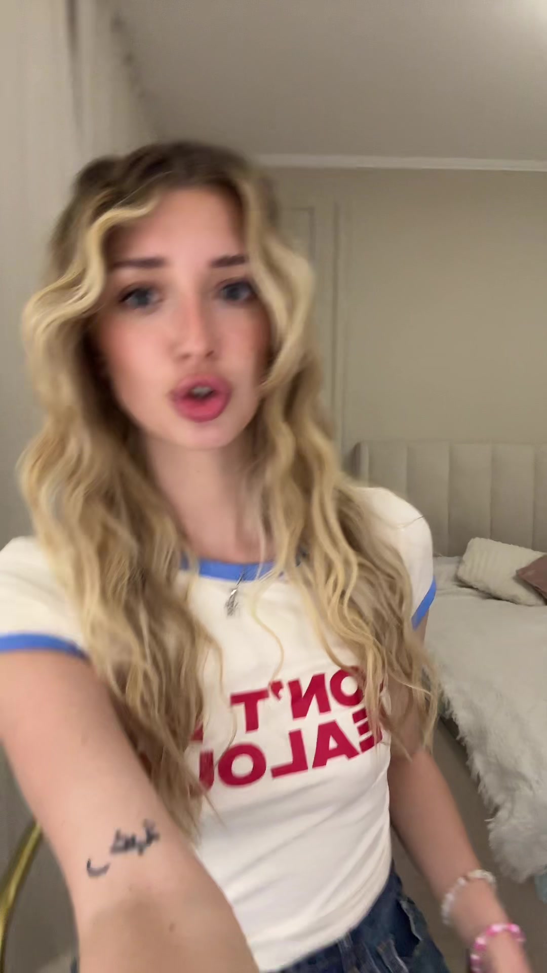 @аняяяя 🪽