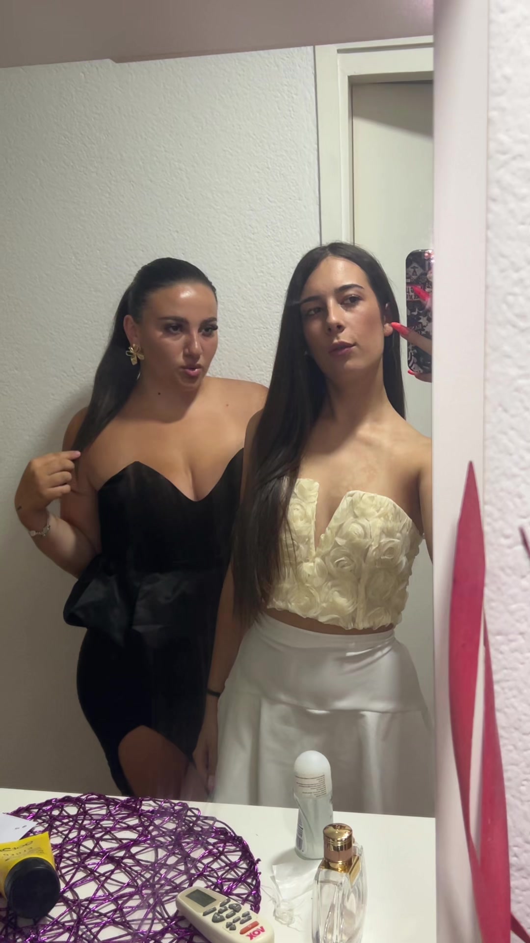 @teodoraa