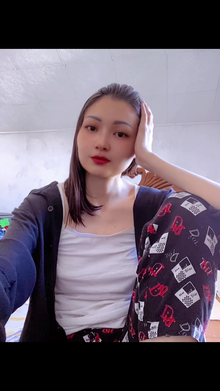 @Эля🤍