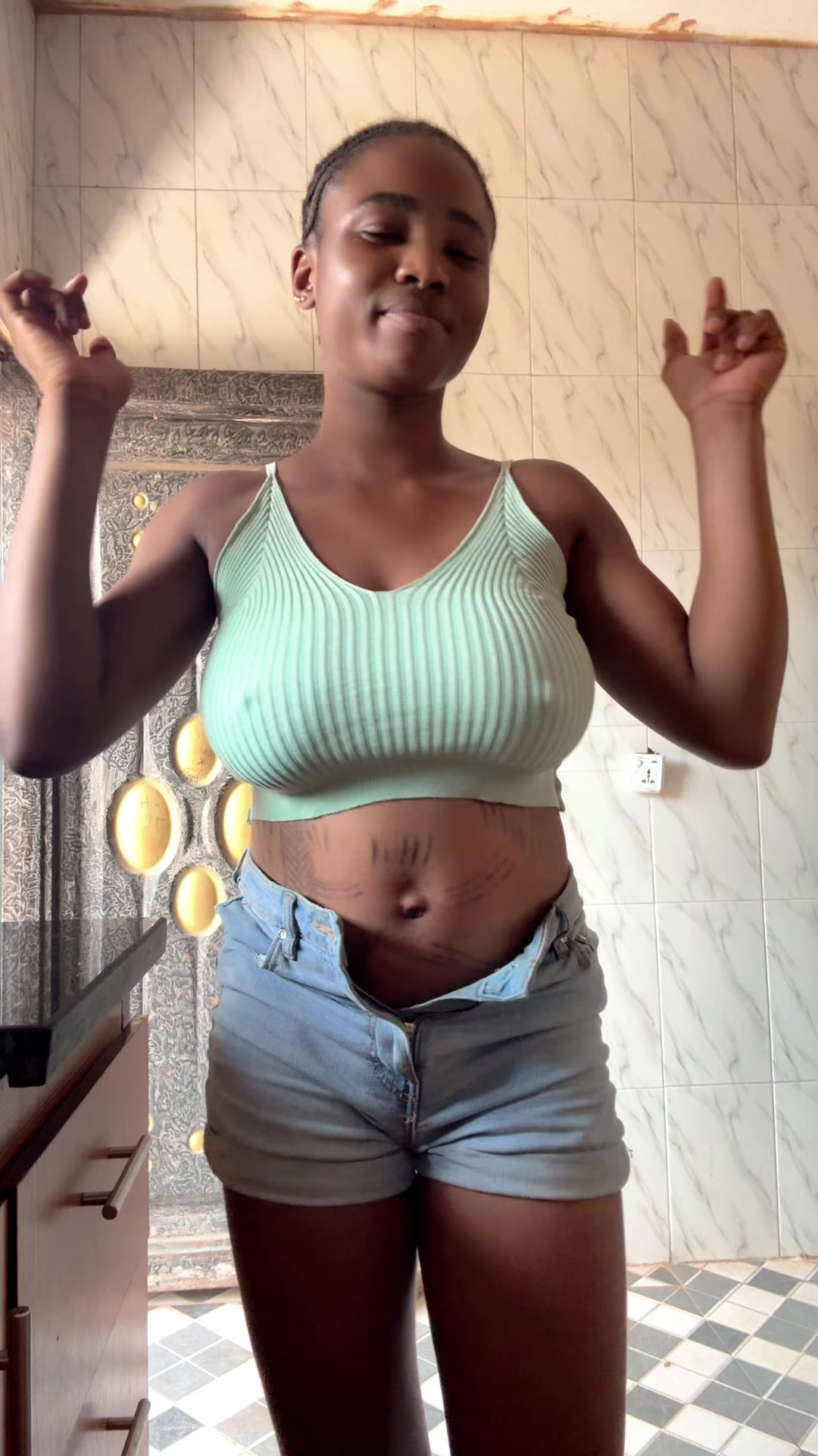 @Uyiosa 🧸🥺❤️🔐🖇