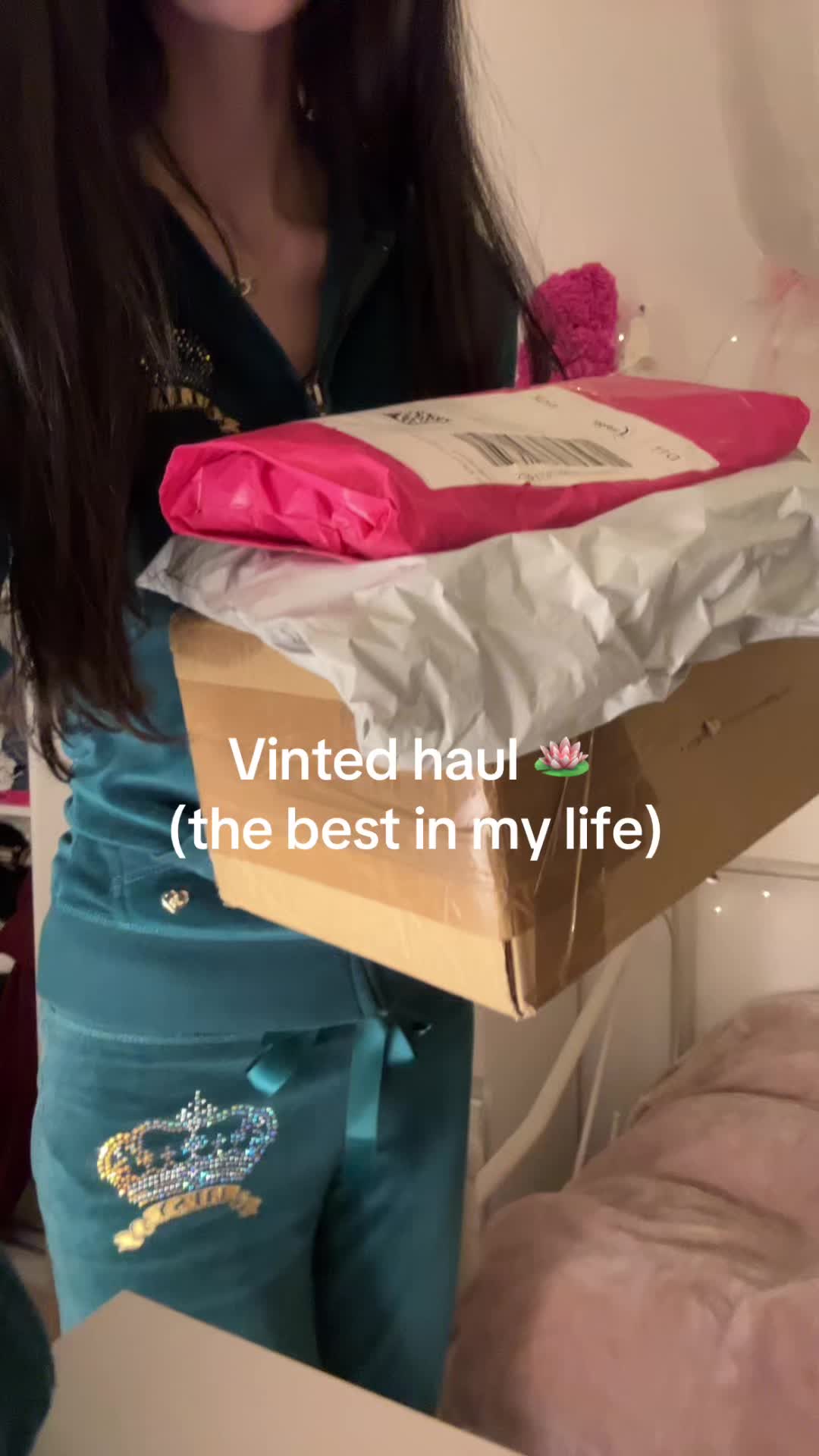 @nicoleporeba