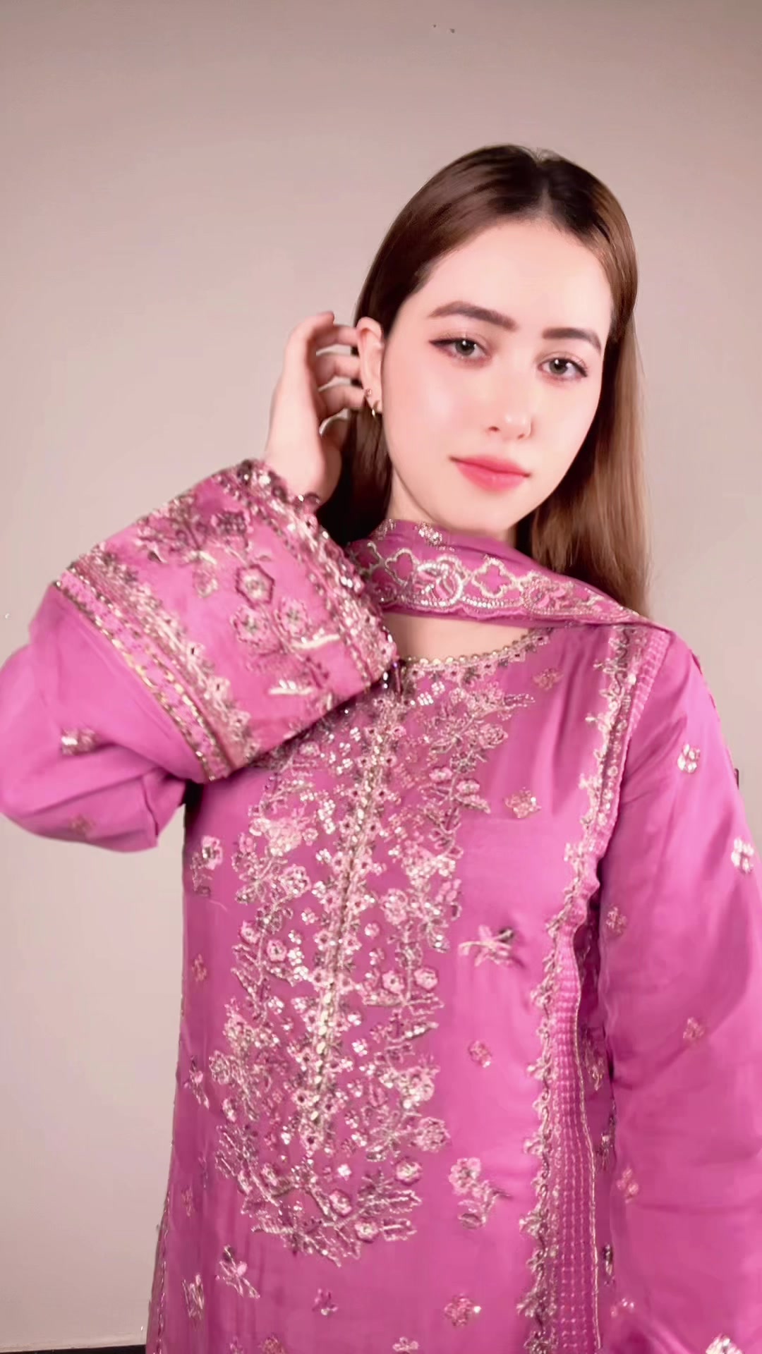 @MahnoorButt🦋🥀