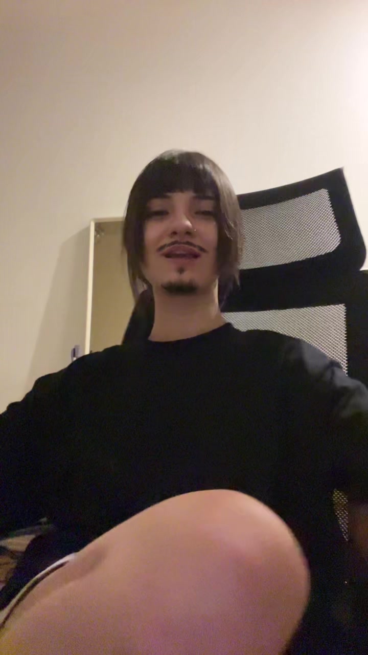 @ashley