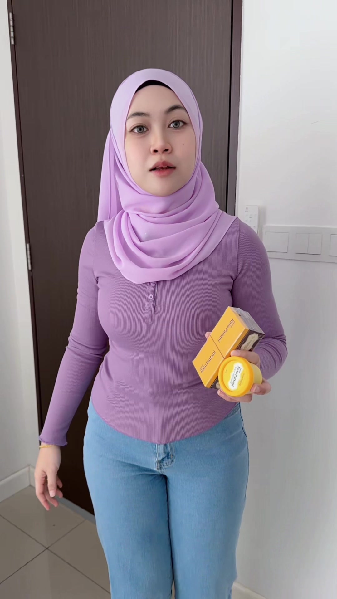 @einaaziq1