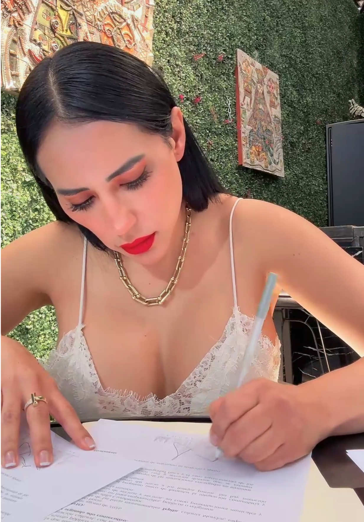 @Sandra Cuevas