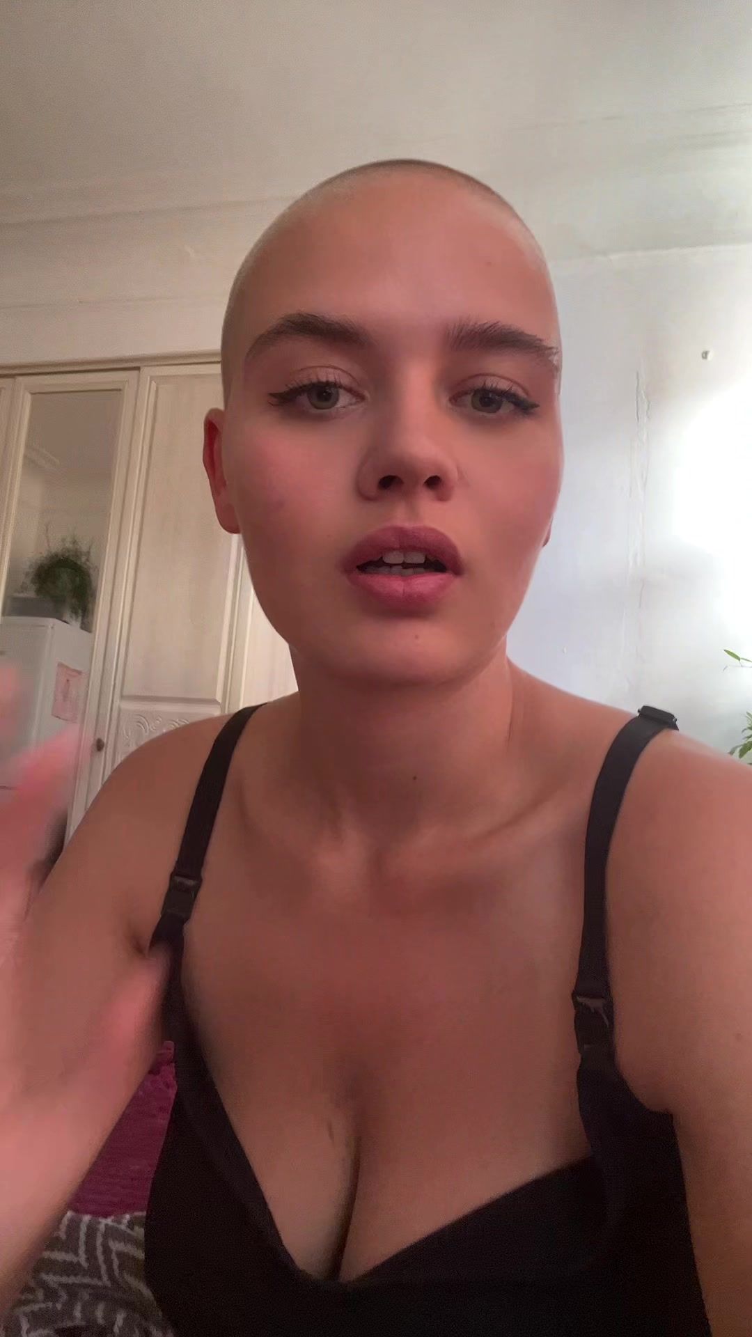 @nevalyashkaaaa