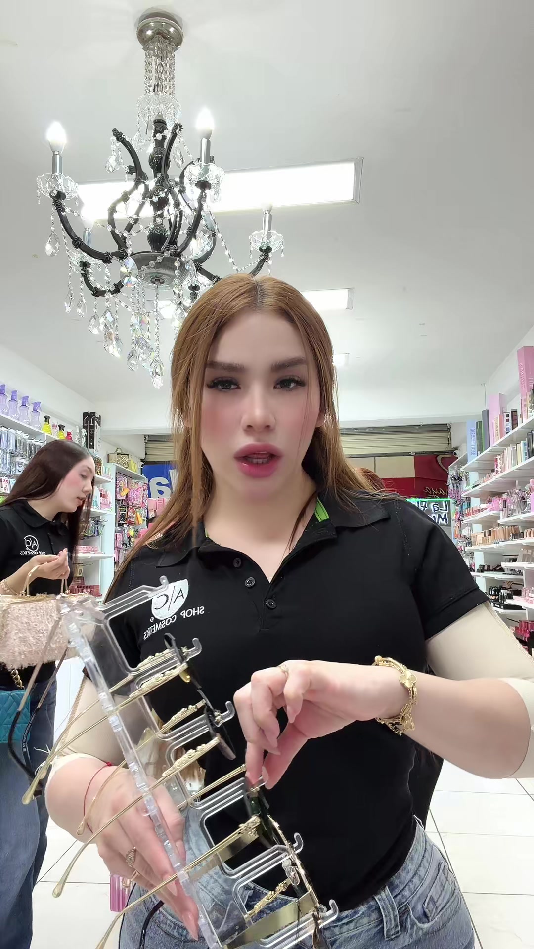 @Adriana Castro ✨