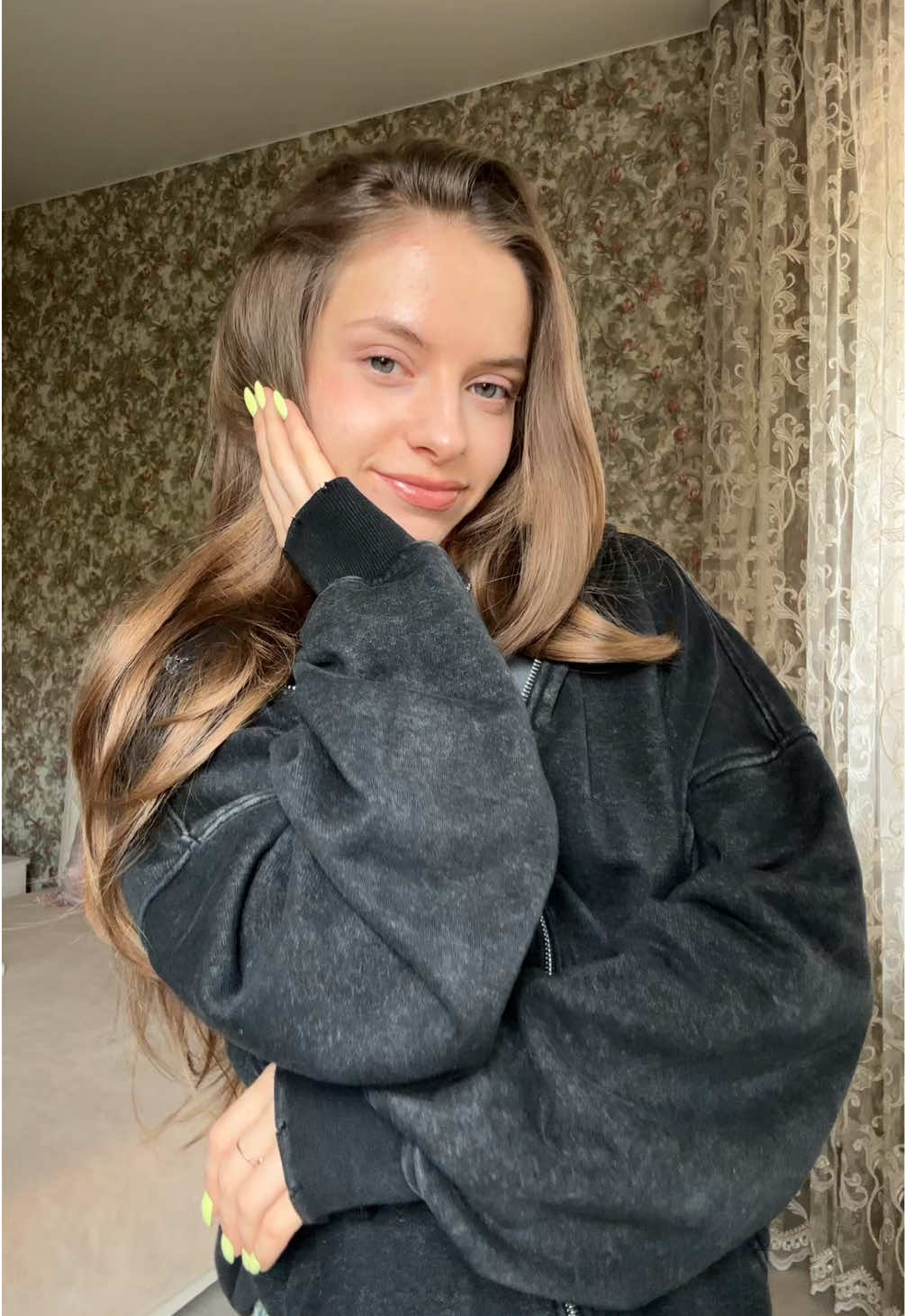 @Lisaery