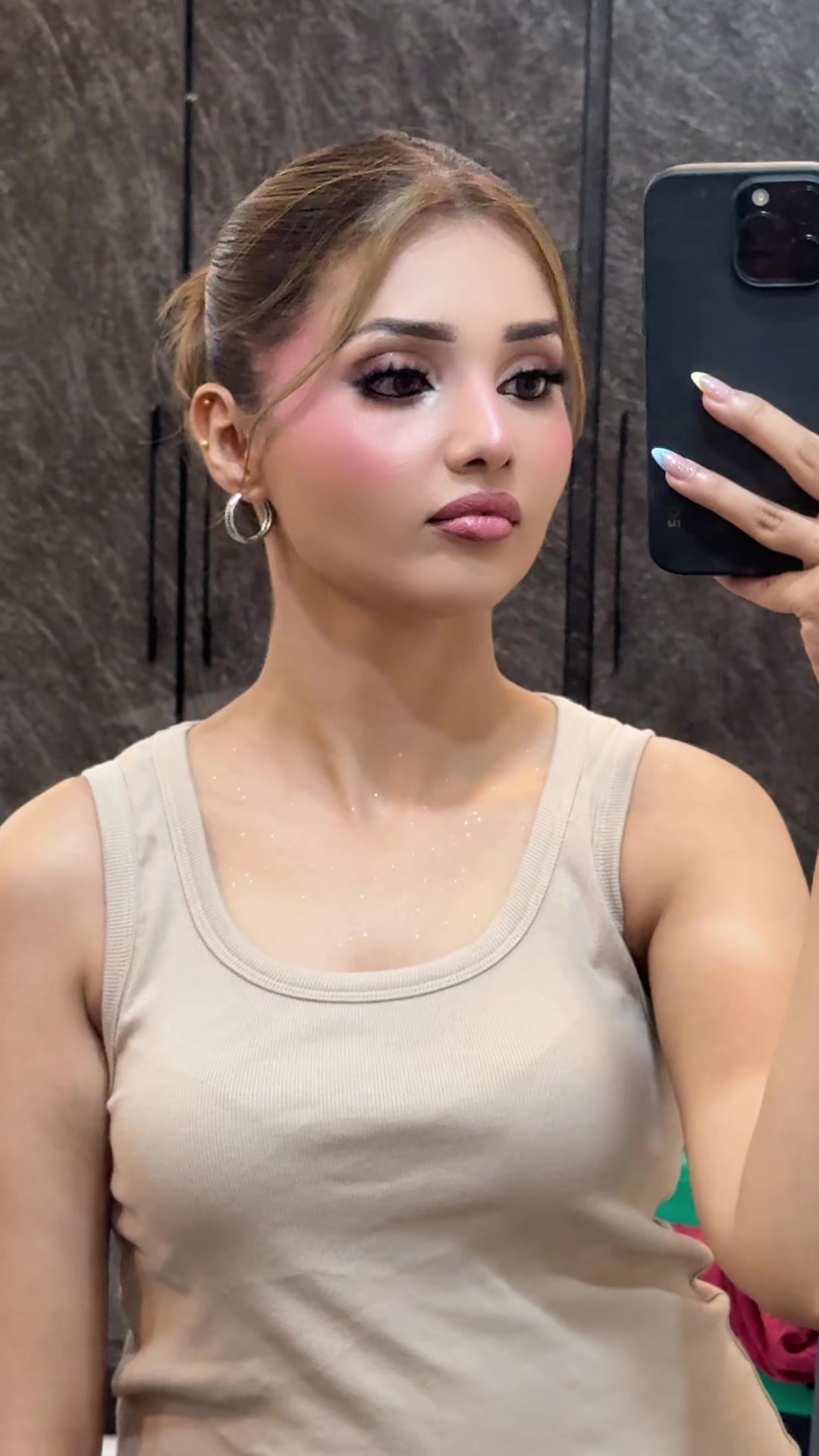 @Hanozia_sami