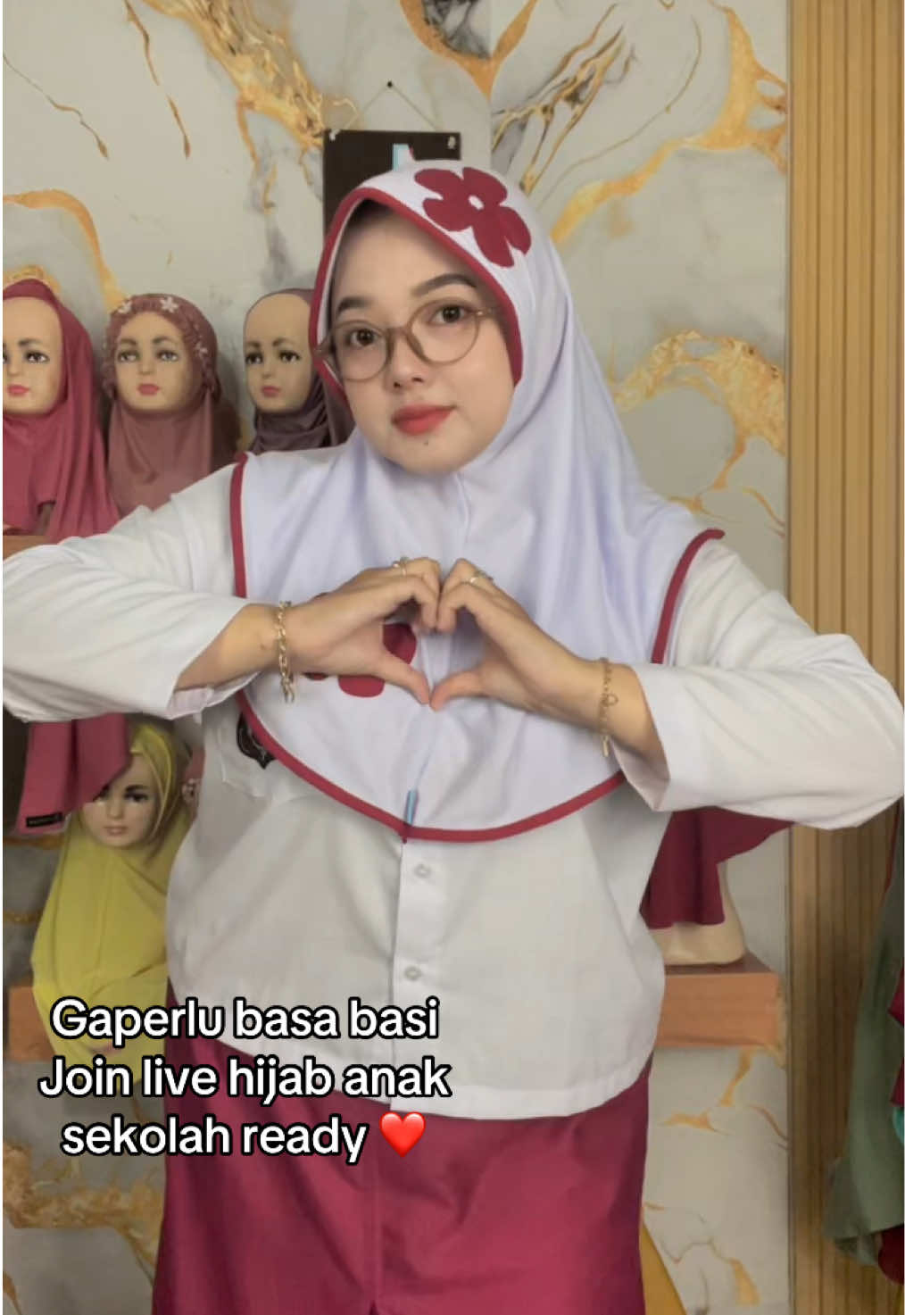 @Dewiigg