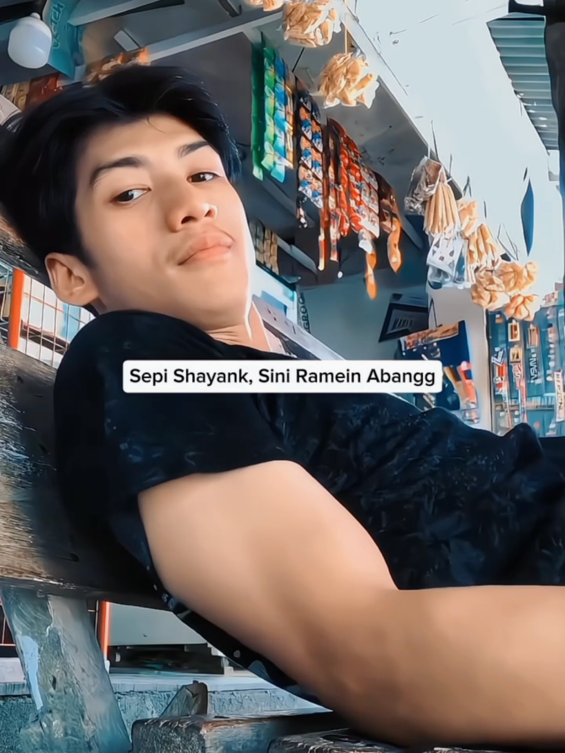 @SHIRTLESS