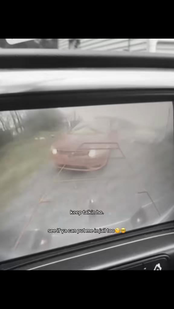 @️