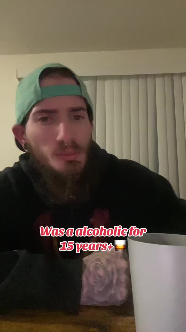 @Hollywood87