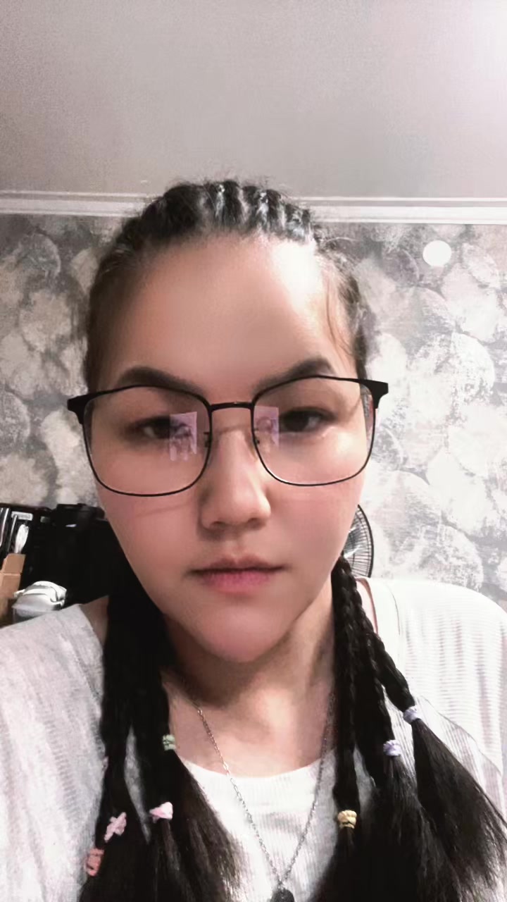 @Айым