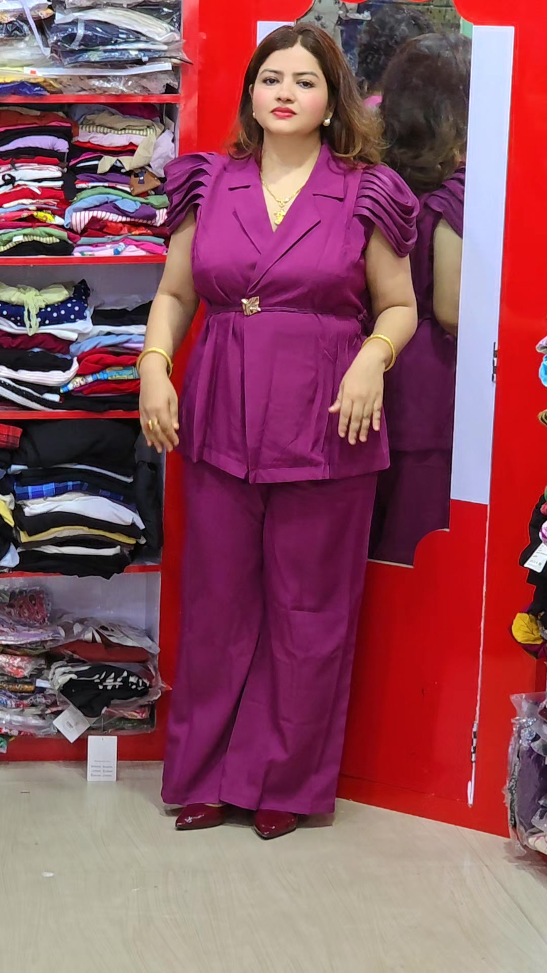 @डिजाइनकलेक्सन बिर्तामोड होलसेल