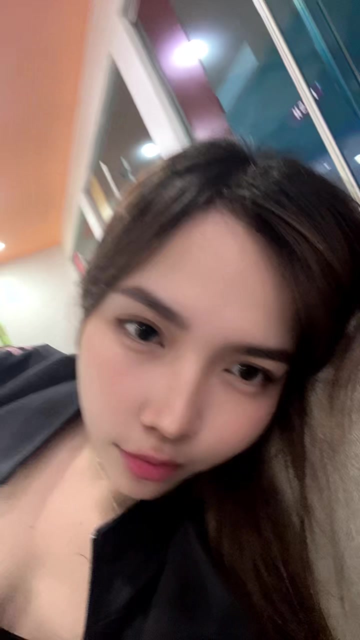 @karenyelyah on IG