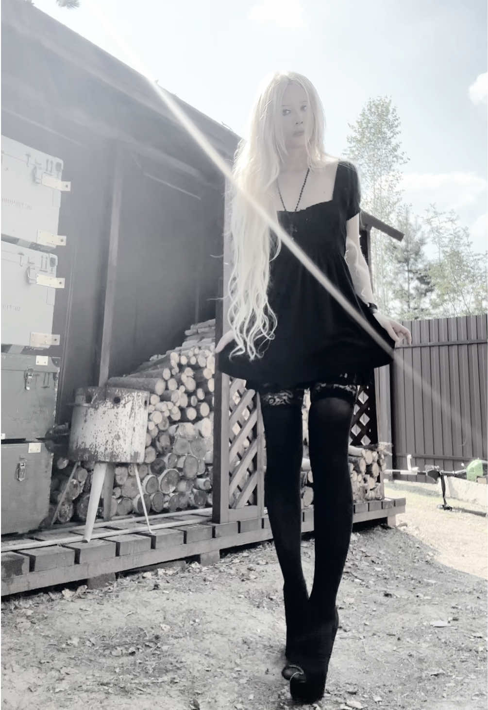 @damnwitchq