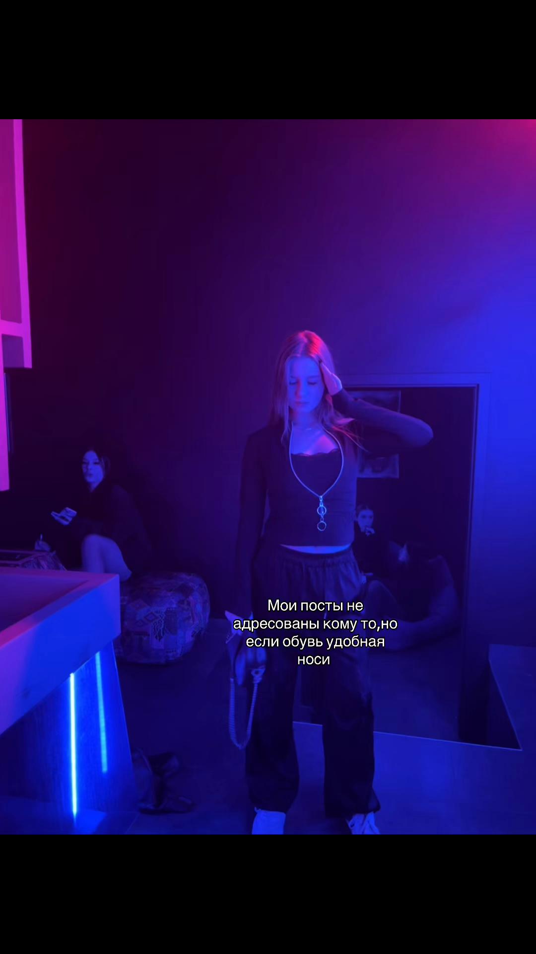 @sofastixx2