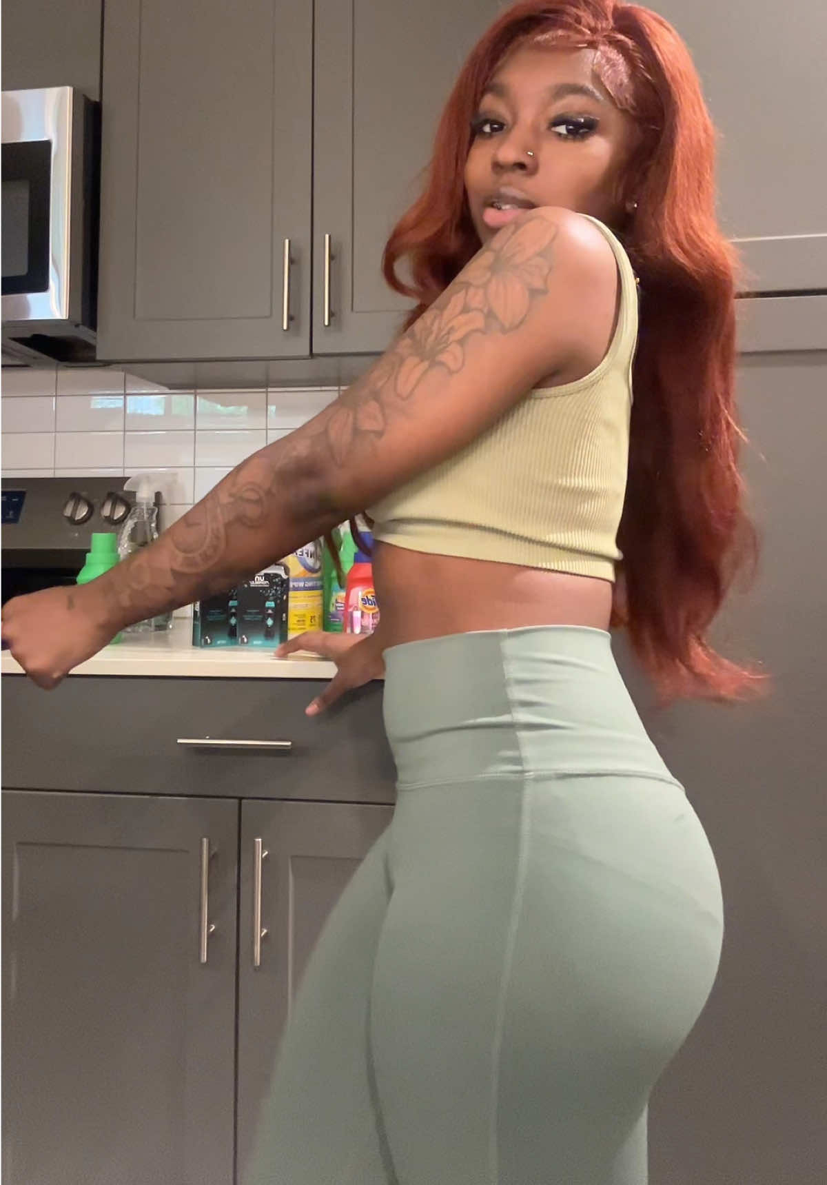 @Shaniyaalexis ✰