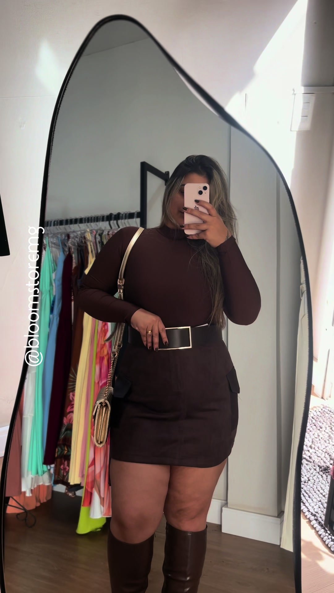 @Viviane