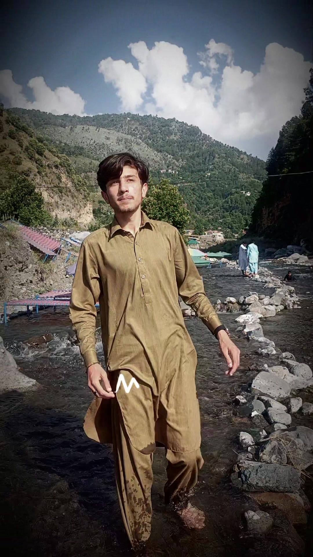 @تنولی ہوں یار ✨