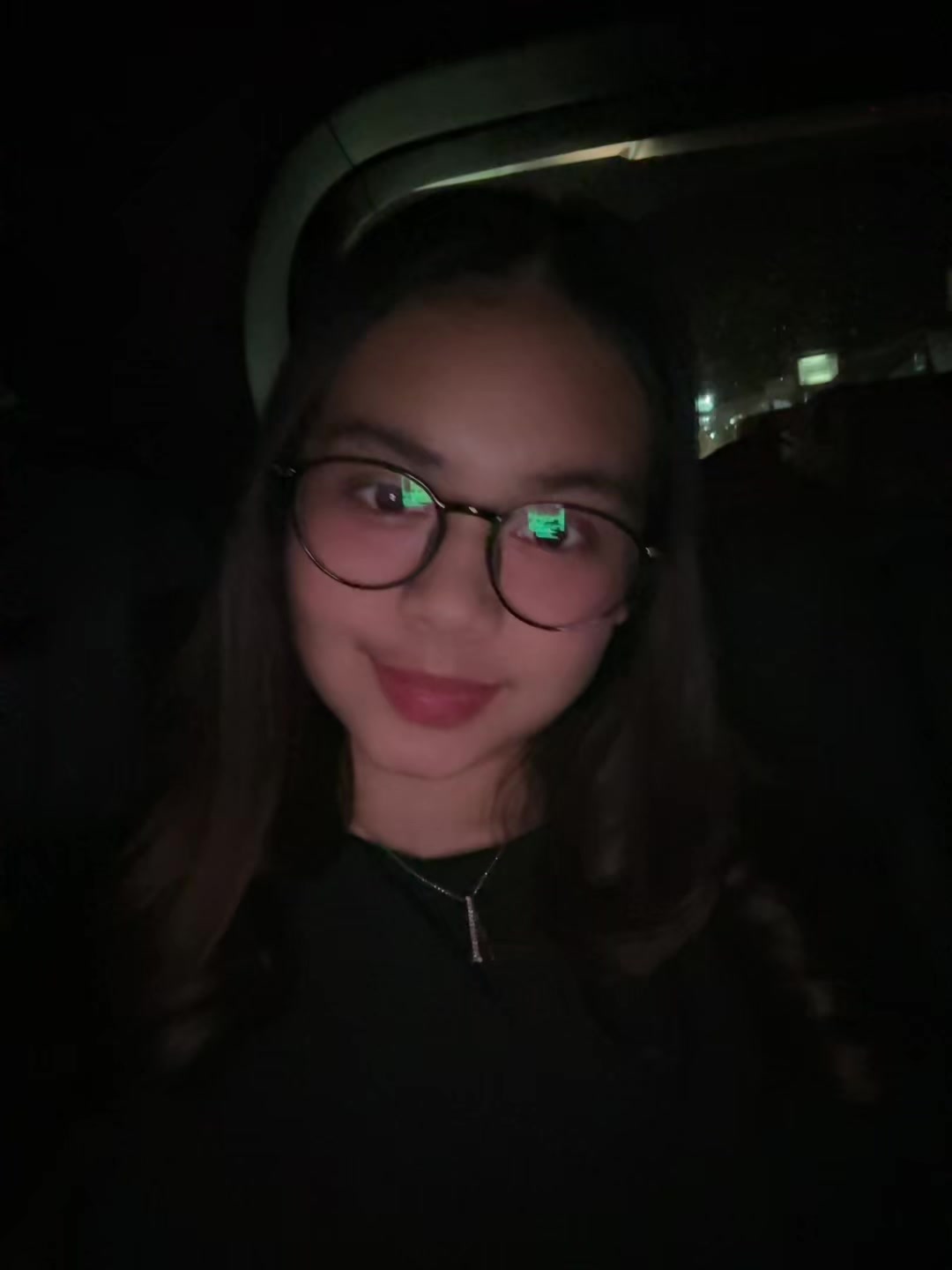 @👧🏻