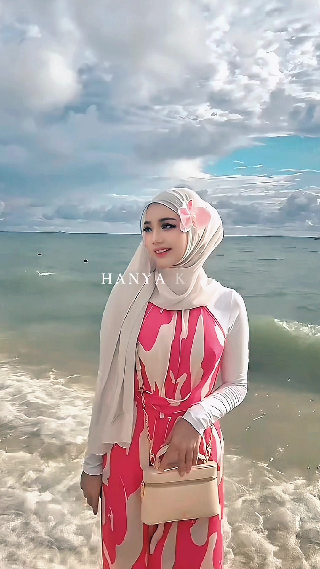@memeymansor_🦋