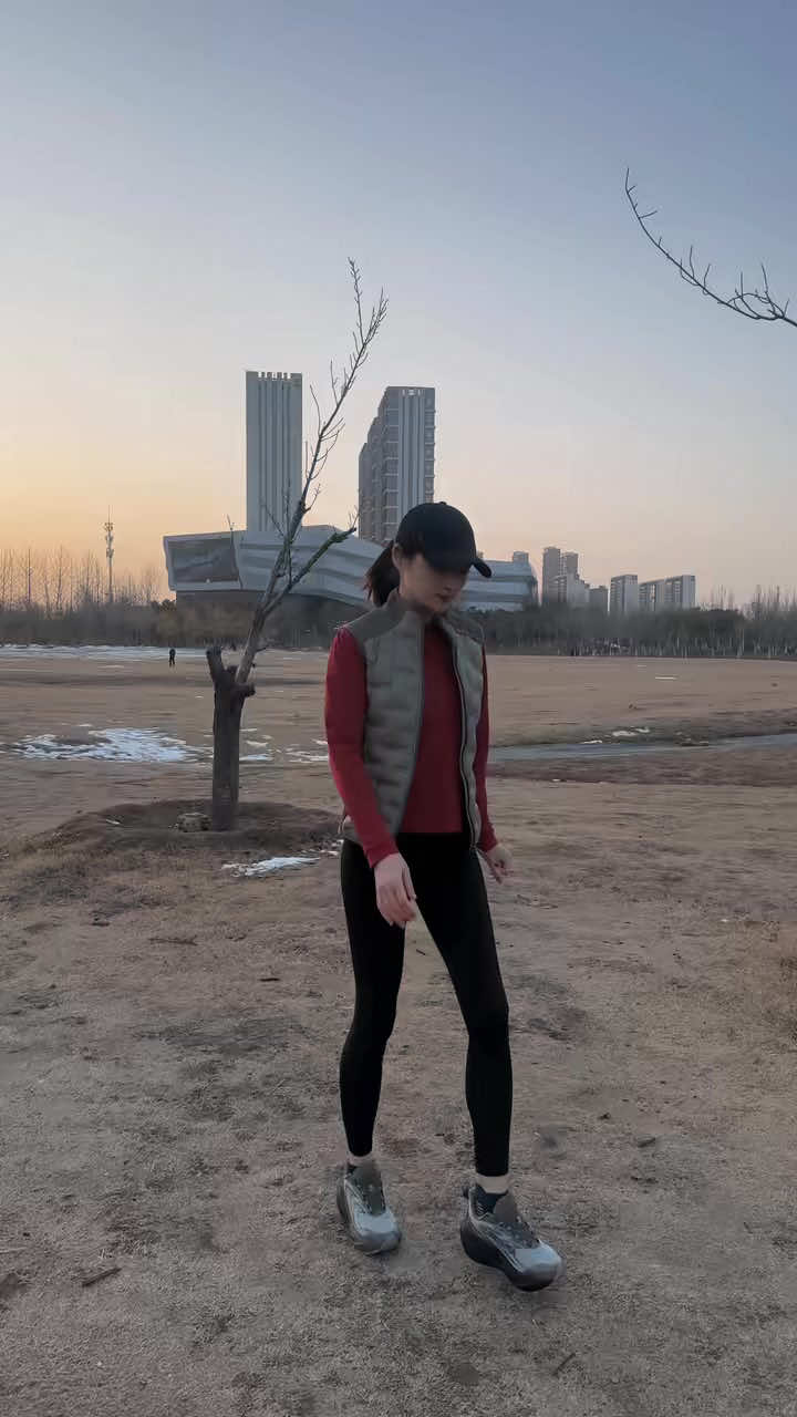 @亞茜