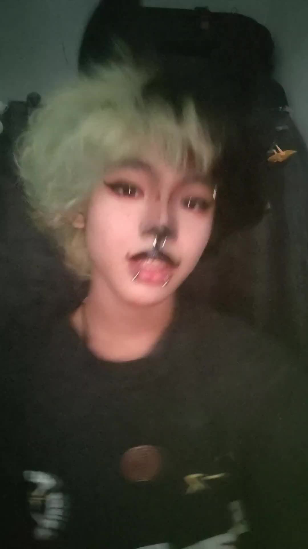 @🍄🐸🔴°~R0ME~°✨🧩👤