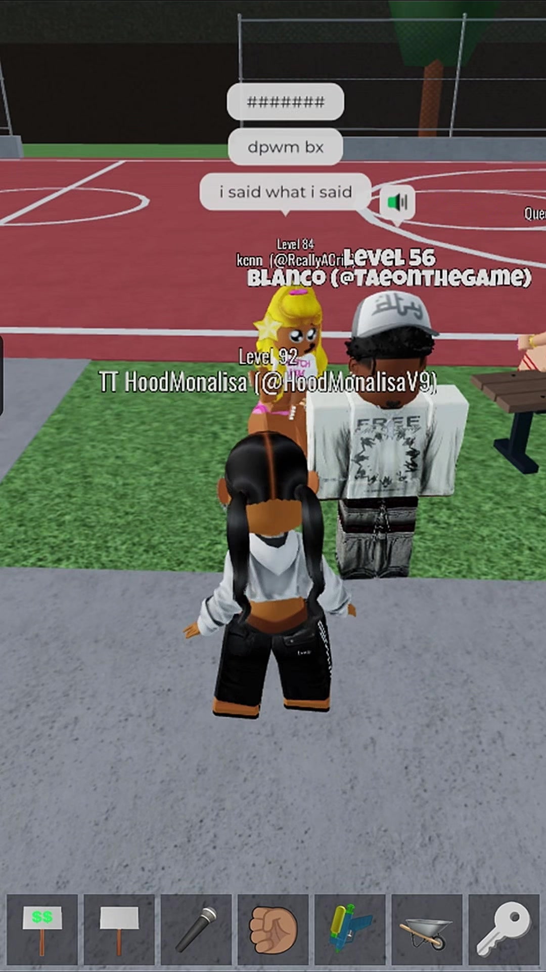 @Hoodmonalisa