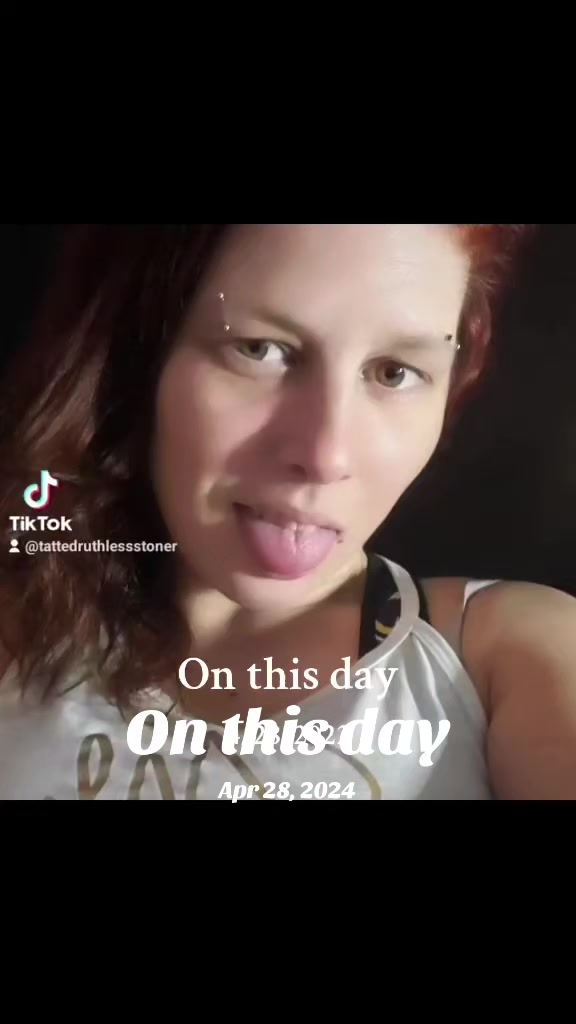 @RuthLessQueen