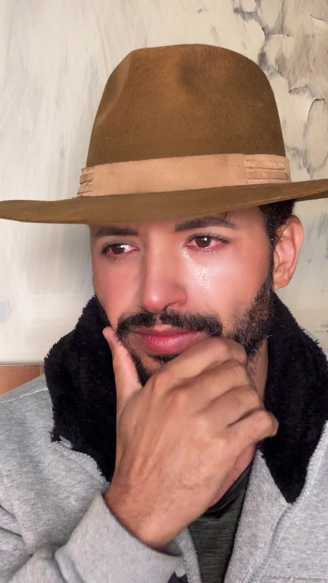 @cesar santos 🤠