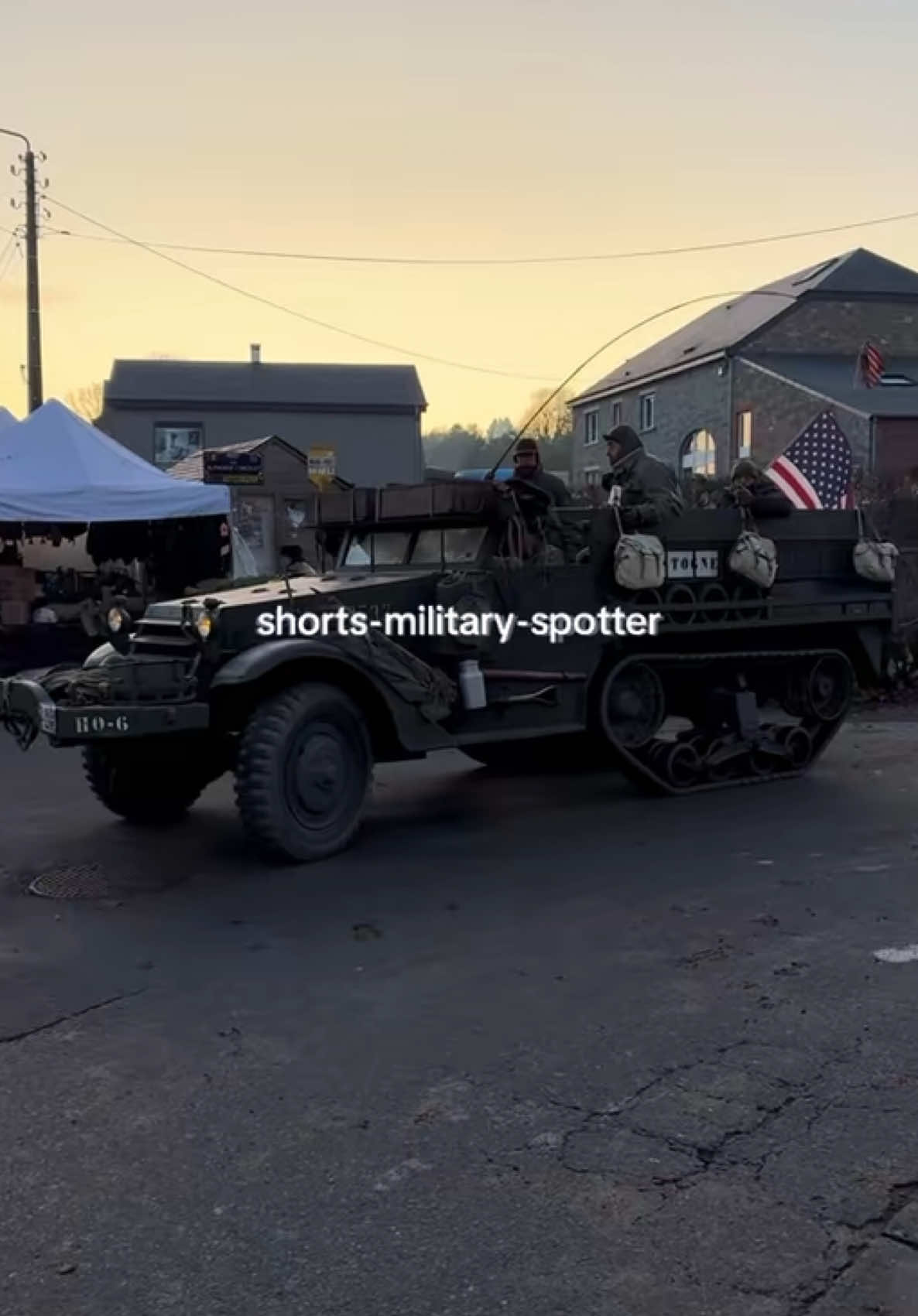 @shorts-military-spotter